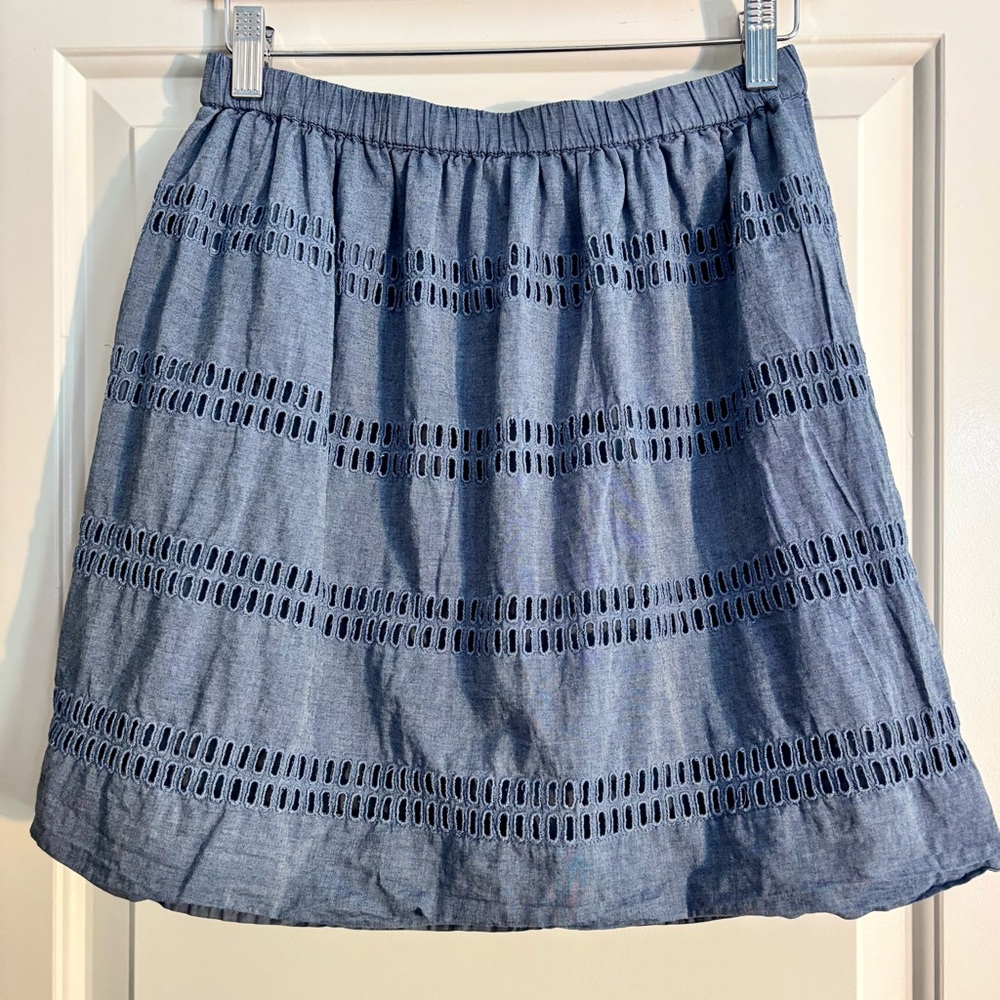 Gap Cotton Chambray A-Line Eyelet mini skirt sz Small